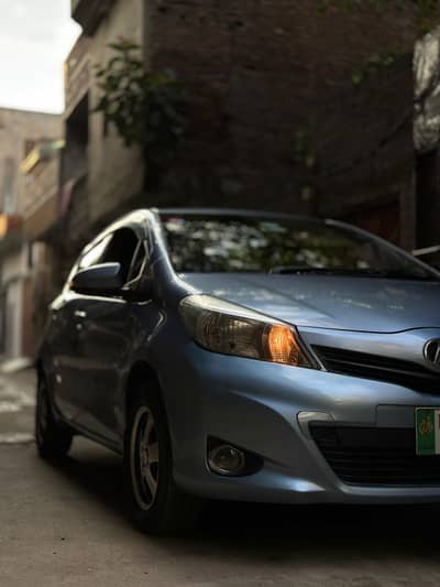 Toyota Vitz 2014