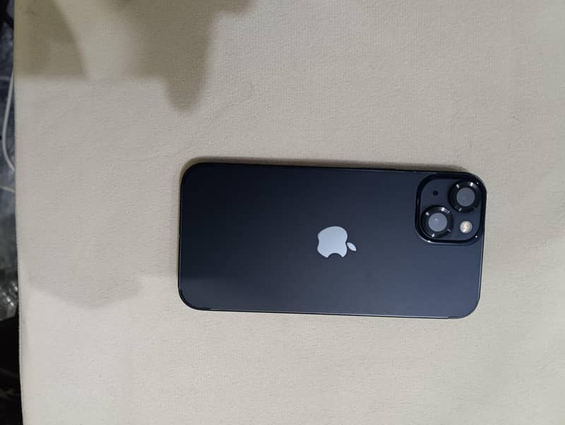 Apple iPhone 13 0