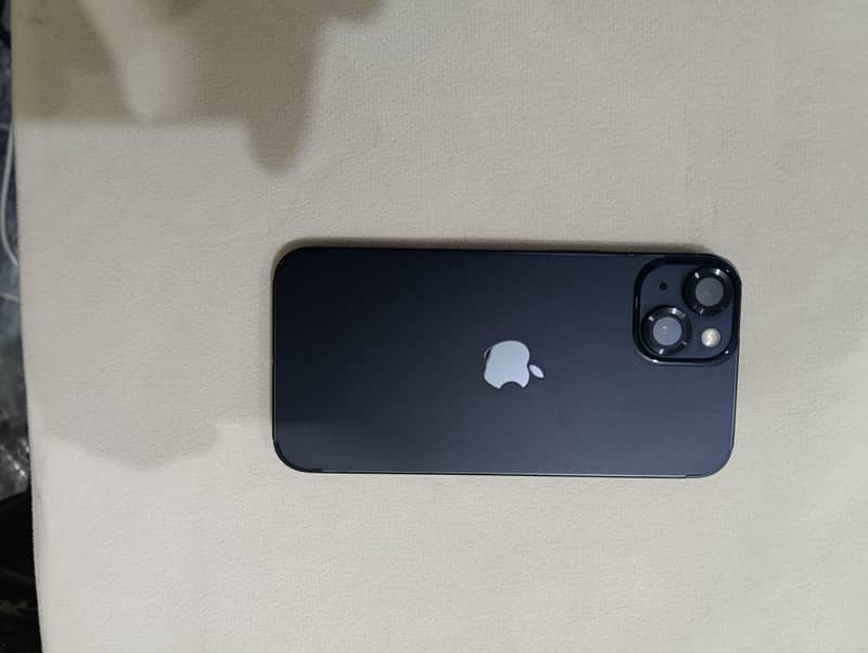 Apple iPhone 13 6
