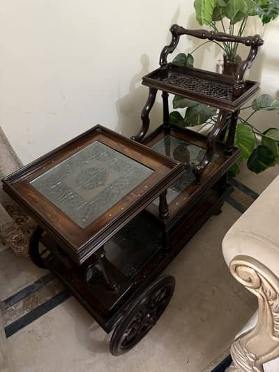 Tea trolly