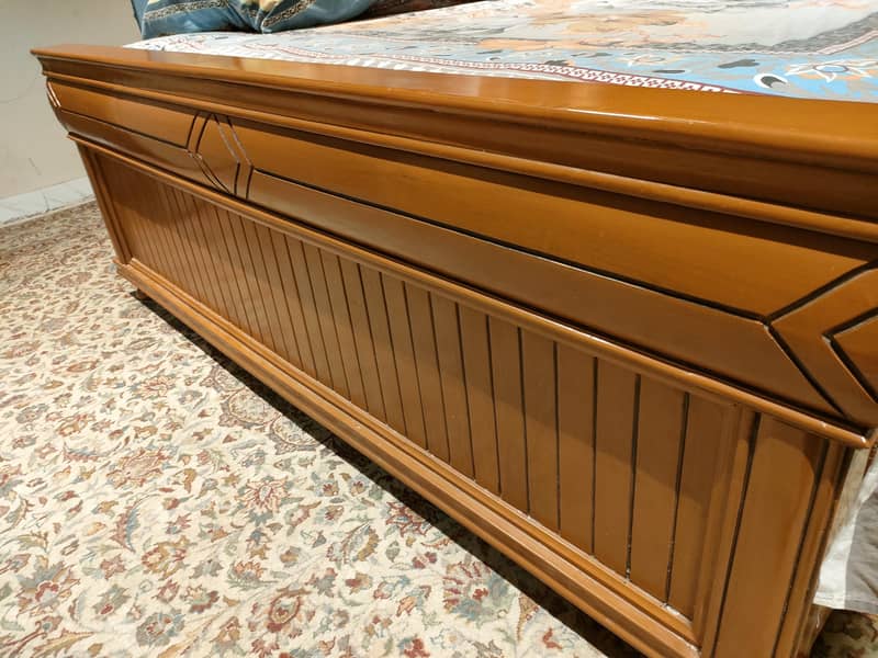 Bed and side tables 2