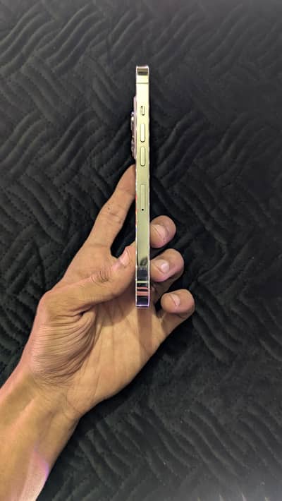 Apple iPhone 13 Pro