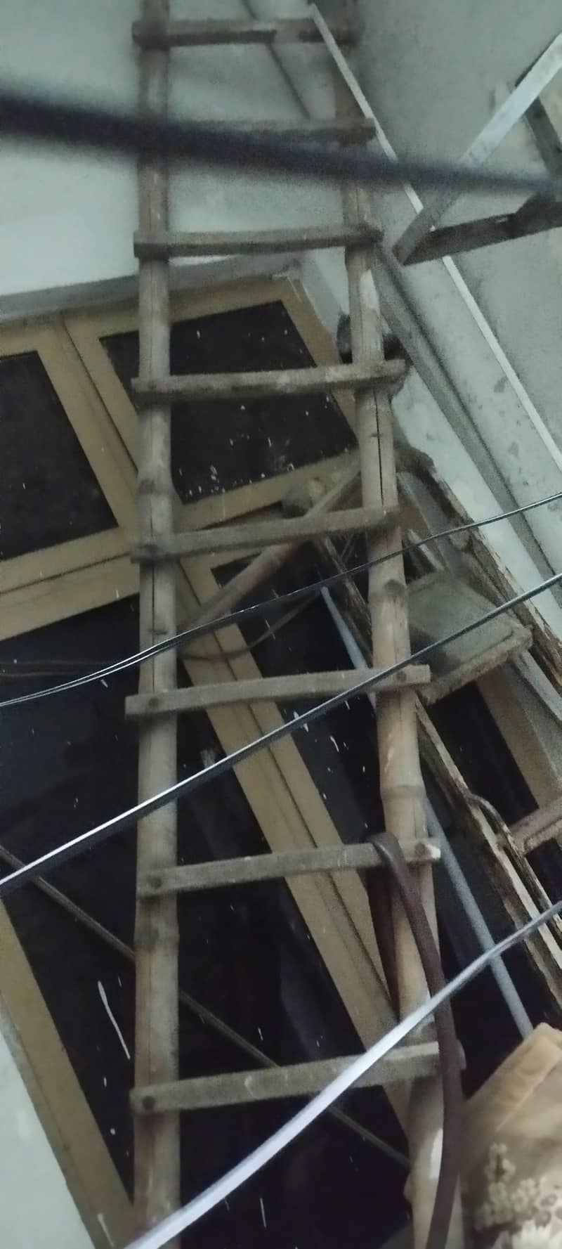 wooden solid  Ladder 1