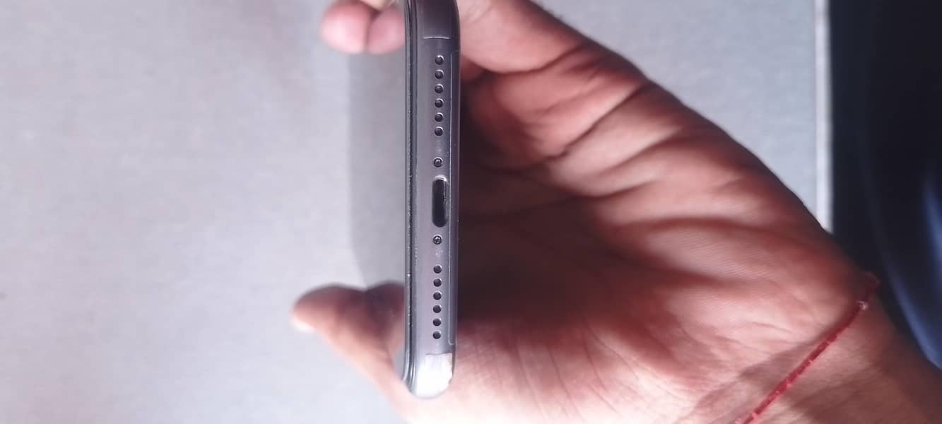 Apple iPhone 11 2