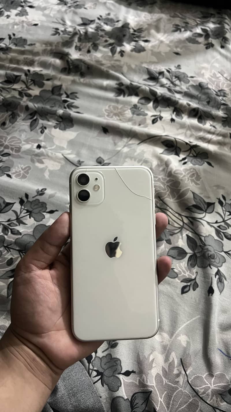 Apple iPhone 11 8