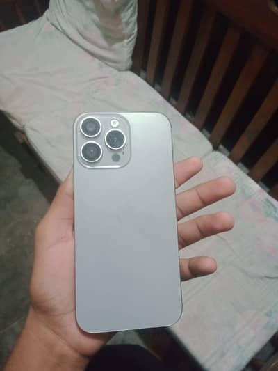 Apple iPhone 16 Pro Max