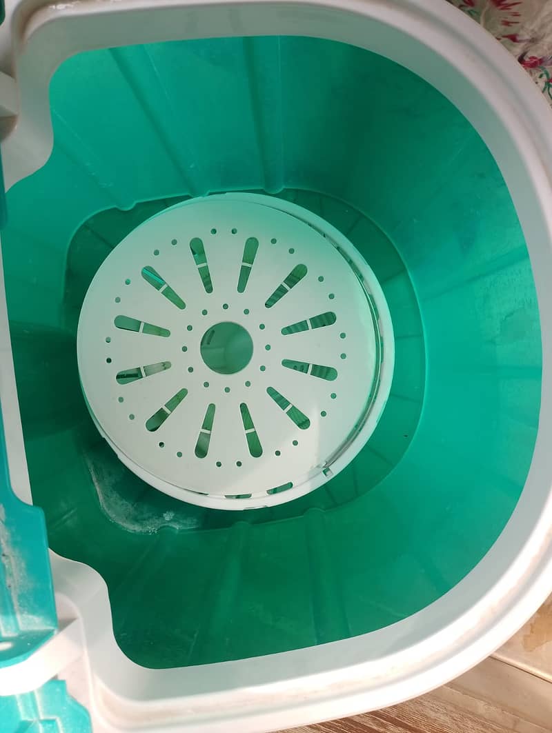 Small Washing Machine 3