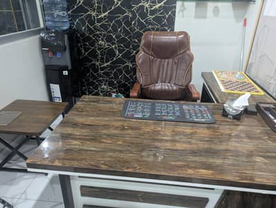 office furniture at reasonable price
