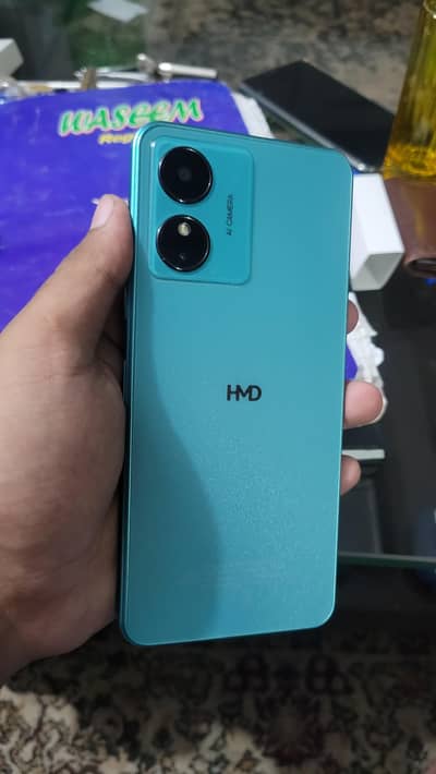 HMD Aura 2
