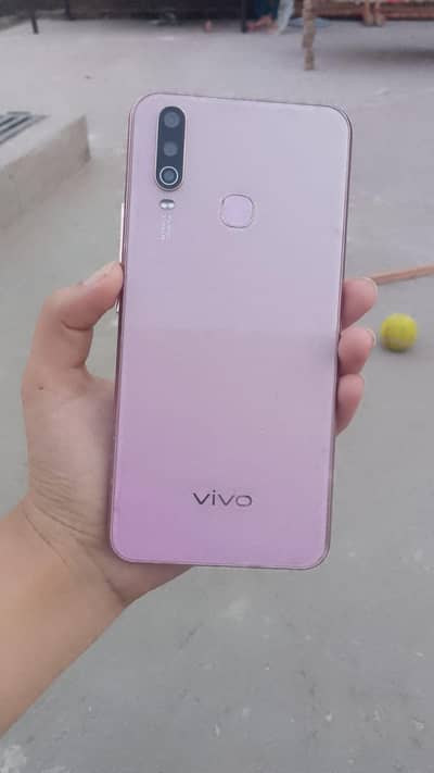 Vivo Y85 4gb ram 64 gb room mobile for sale exchange possible
