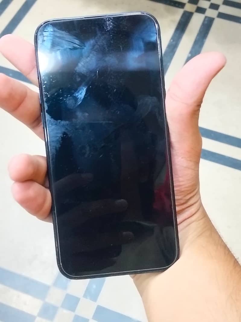 Apple iPhone 15 Pro Max 8