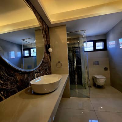 CHANCE DEAL HOUSE AVAILABLE FOR SALE IN DHA 8 (MUHAFIZ )