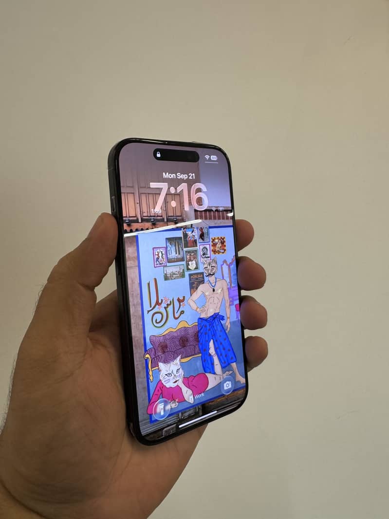 Apple iPhone 15 Pro 3