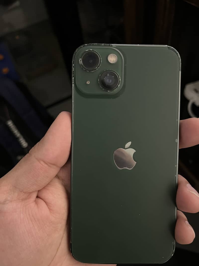 iPhone 13 3