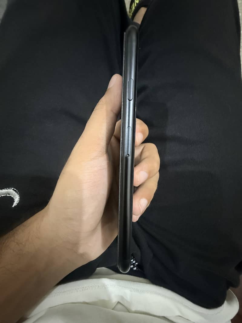 Apple iPhone SE 2