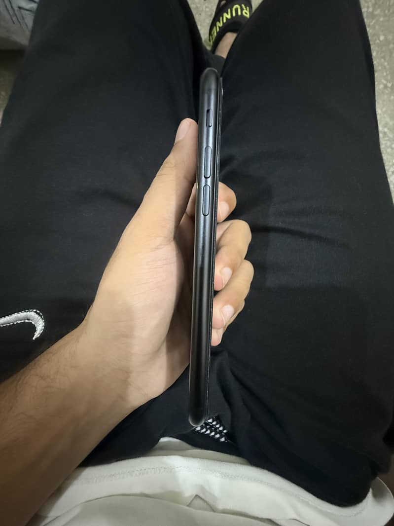 Apple iPhone SE 5
