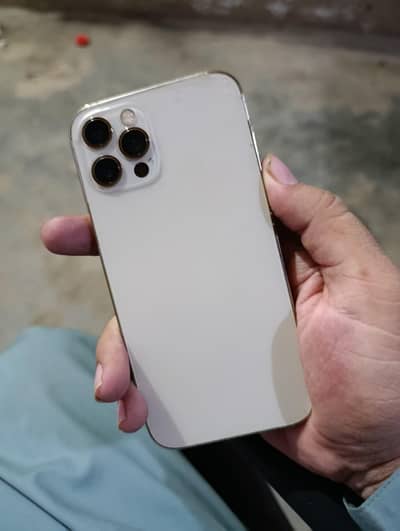 Apple iPhone 12 Pro