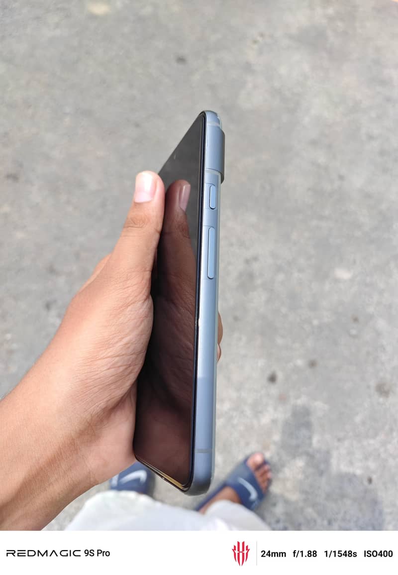 Google Pixel 8 2