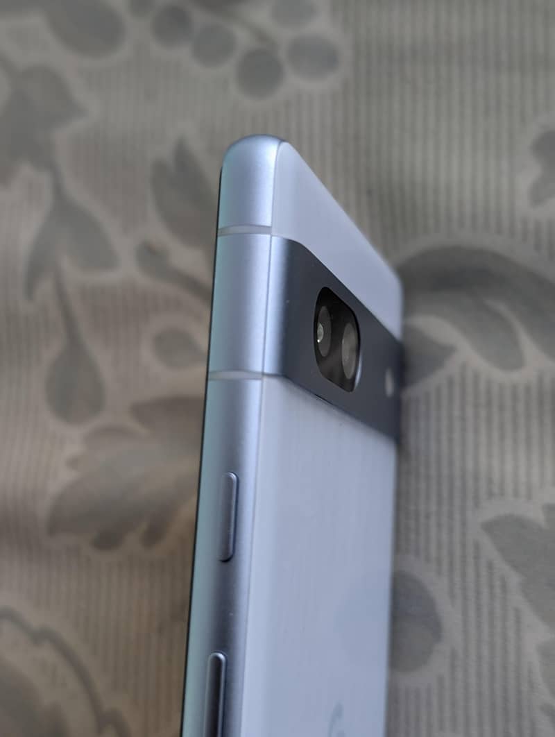 Google Pixel 7a 4