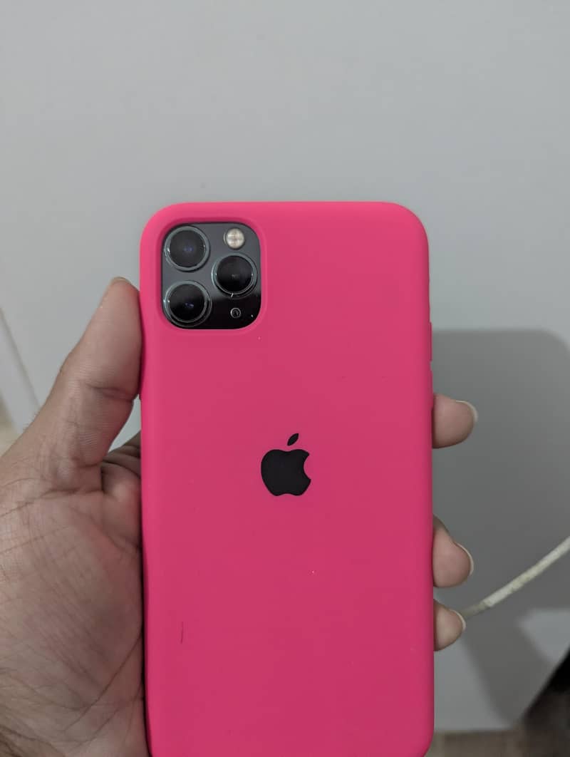 Apple iPhone 11 Pro Max 1
