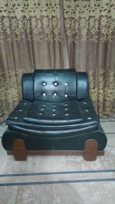 office sofa set in very good condition