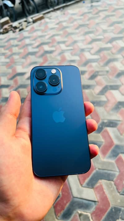 Apple iPhone 15 Pro 128gb battery health 100% cy 15 jv