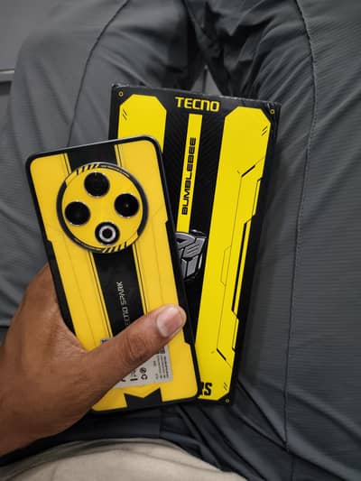Tecno Spark 30 8+8/128GB with only box