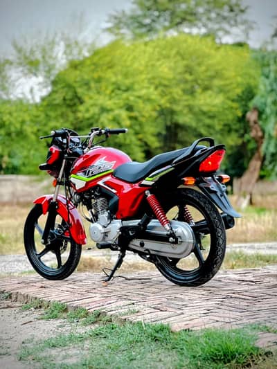 Honda 125 CB