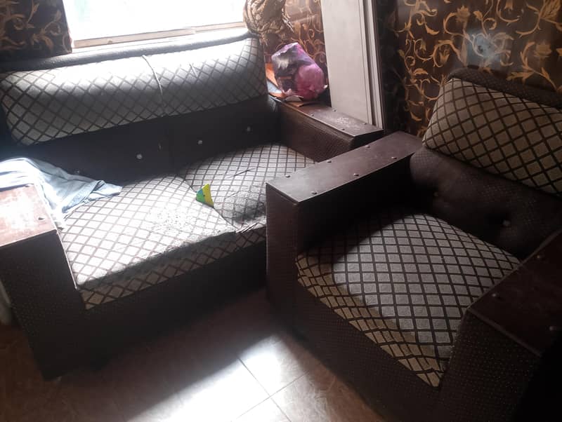 Sofa Set 0