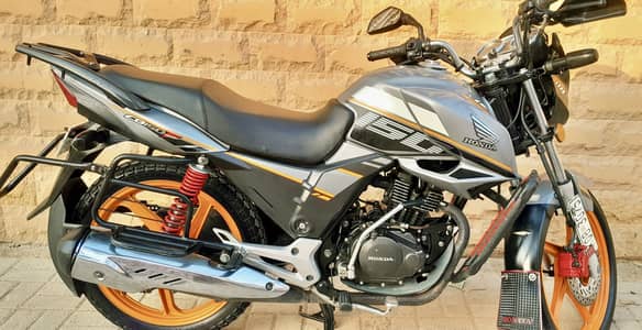 CB150F Honda New condition 2023
