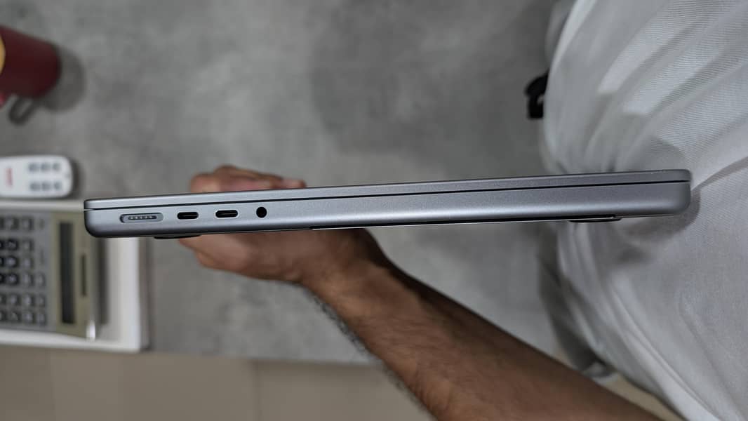 MacBook M1 Pro Chip 3
