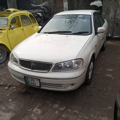 Nissan Sunny 2005
