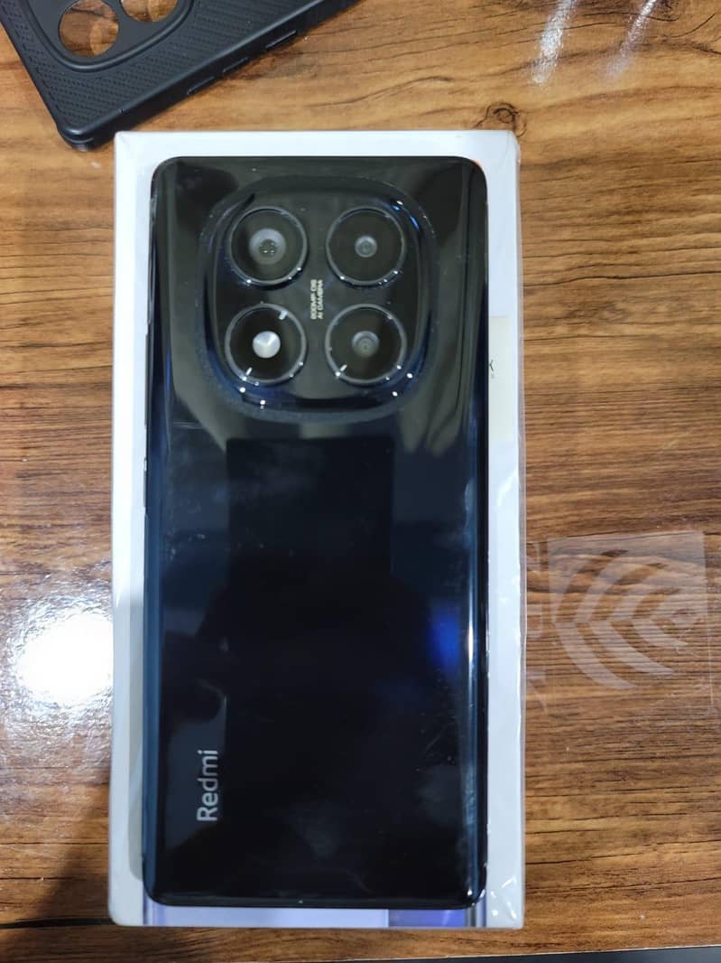 Xiaomi Redmi Note 14 Pro 1