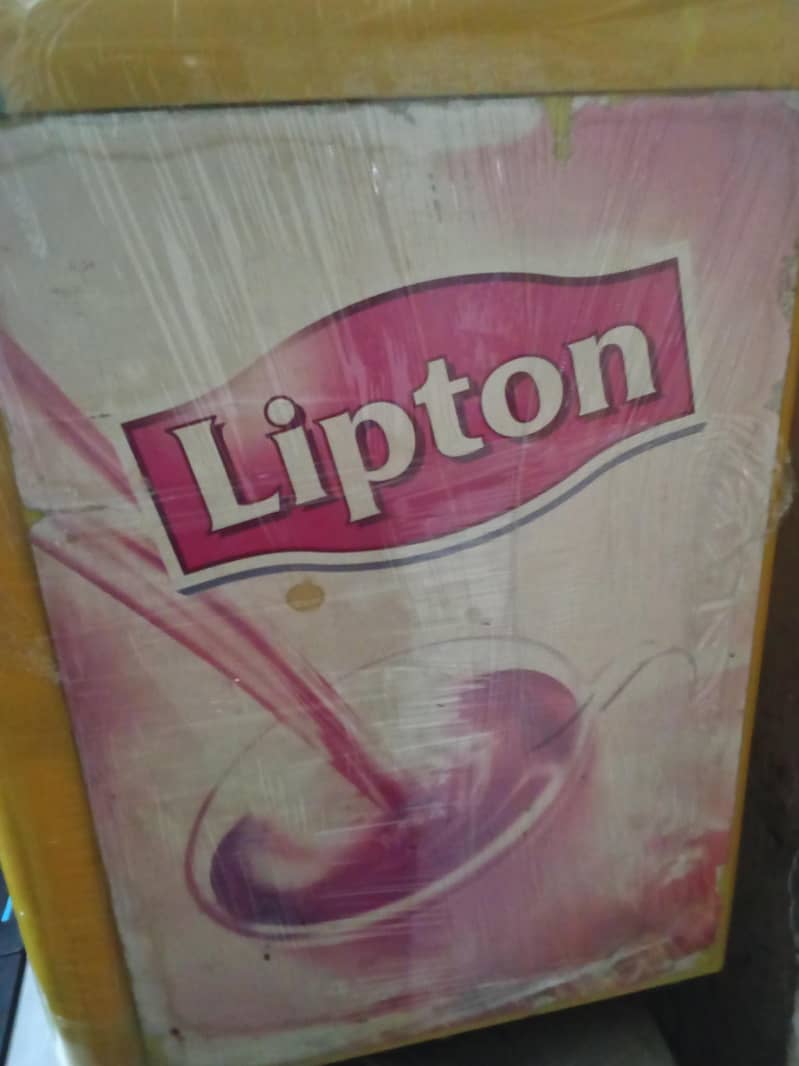 Lipton dispenser 1