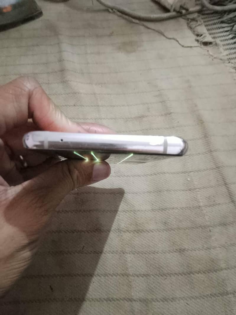 One Plus 8 5