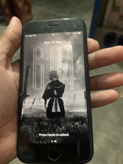 Apple iPhone SE