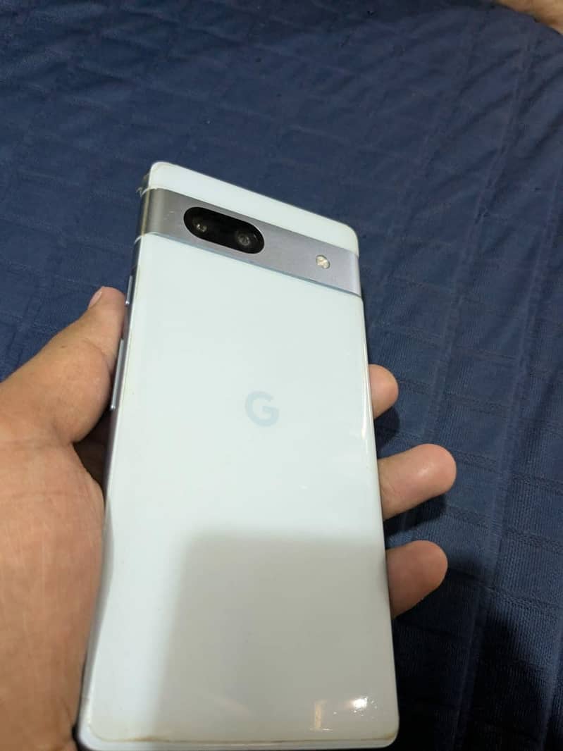Google Pixel 7a 2