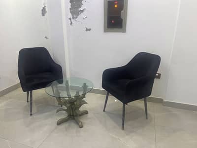 Pair of Premium Office Chairs with Coffee Table