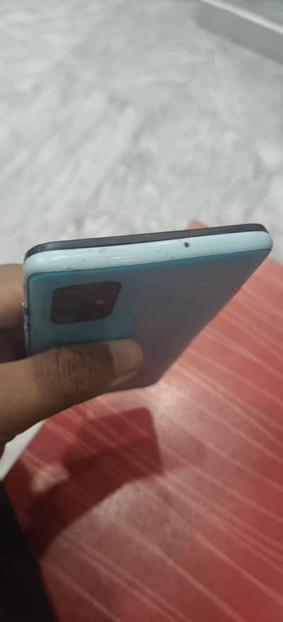 samsung galaxy a51 available   6.128 GB