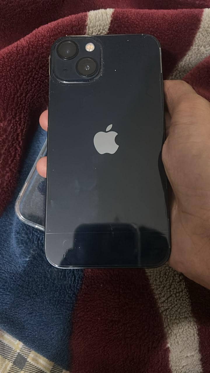 Apple iPhone 13 5