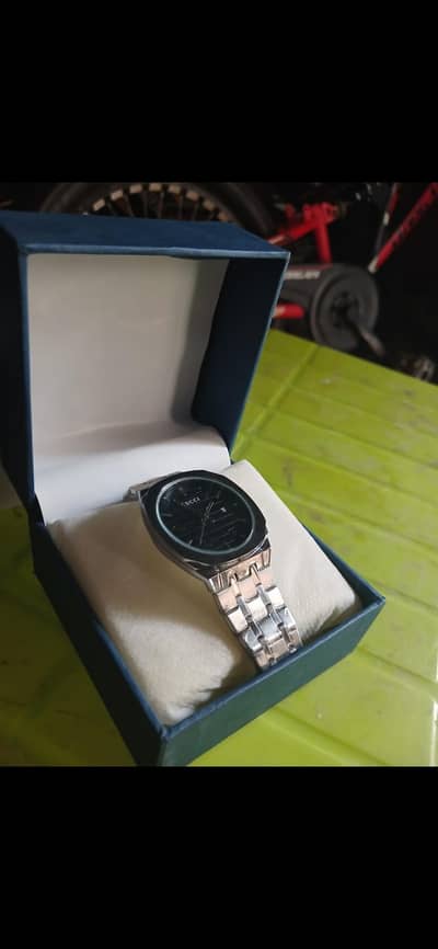 A Gucci watch with a premium look ( not original )