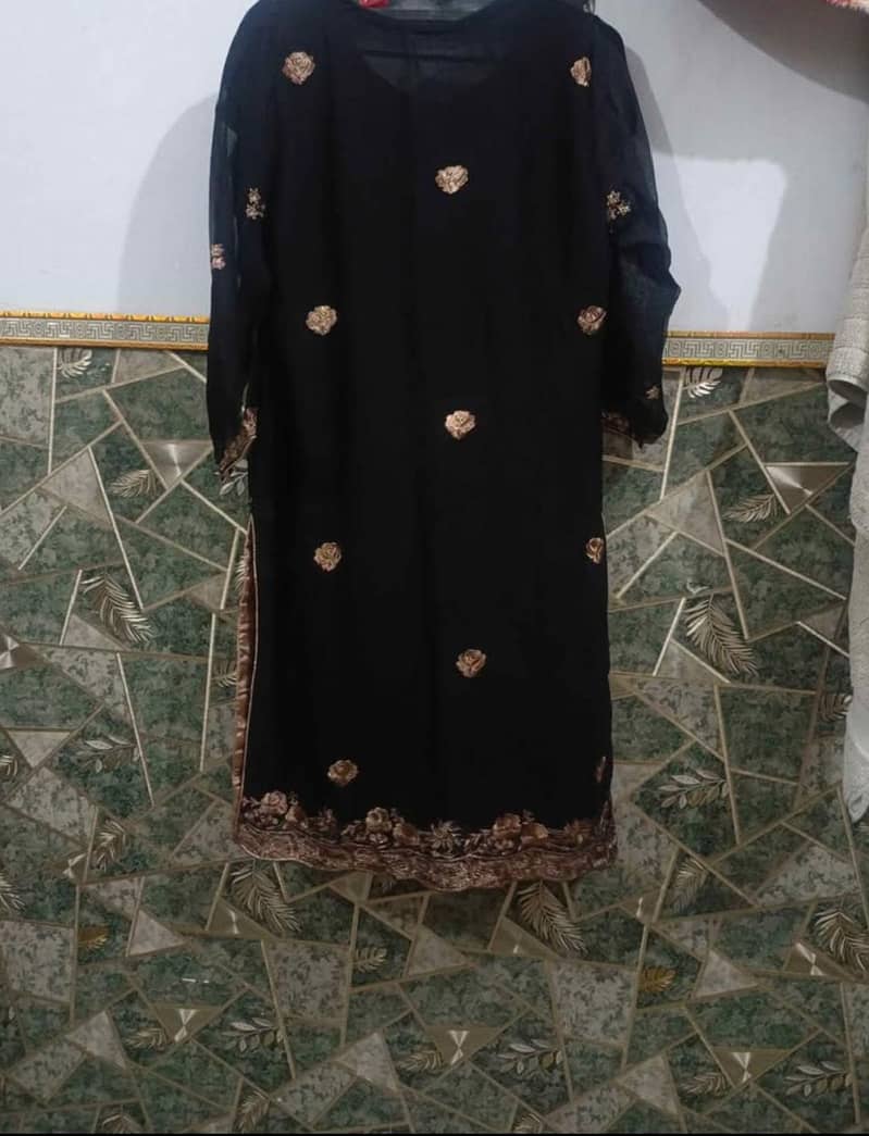 low pric preloved dres 6