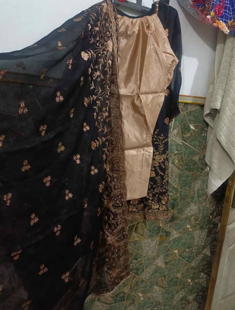 low pric preloved dres 9