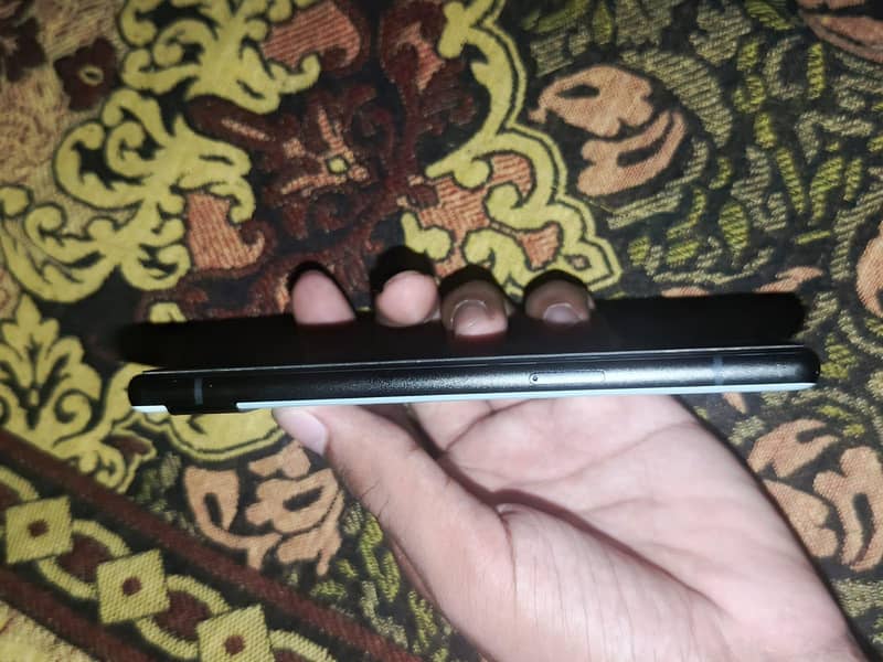 Google Pixel 6a 5