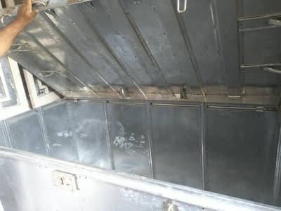 7 ft Steel Paiti/ Trunk for sale in rawalpindi with ironl stand