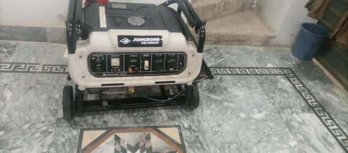 good condition generator 6'5' kva