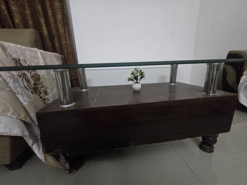 Center Table 0