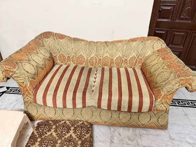 one pair sofa 1