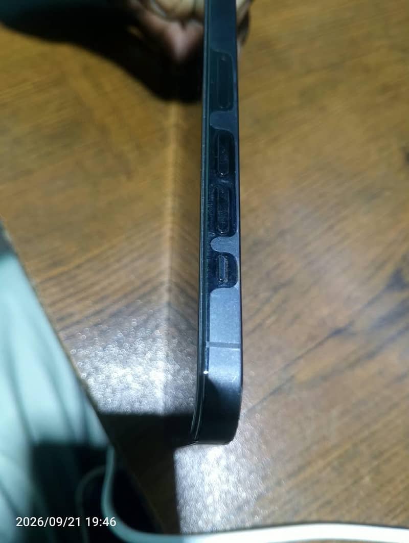 Apple iPhone 13 Pro Max 3