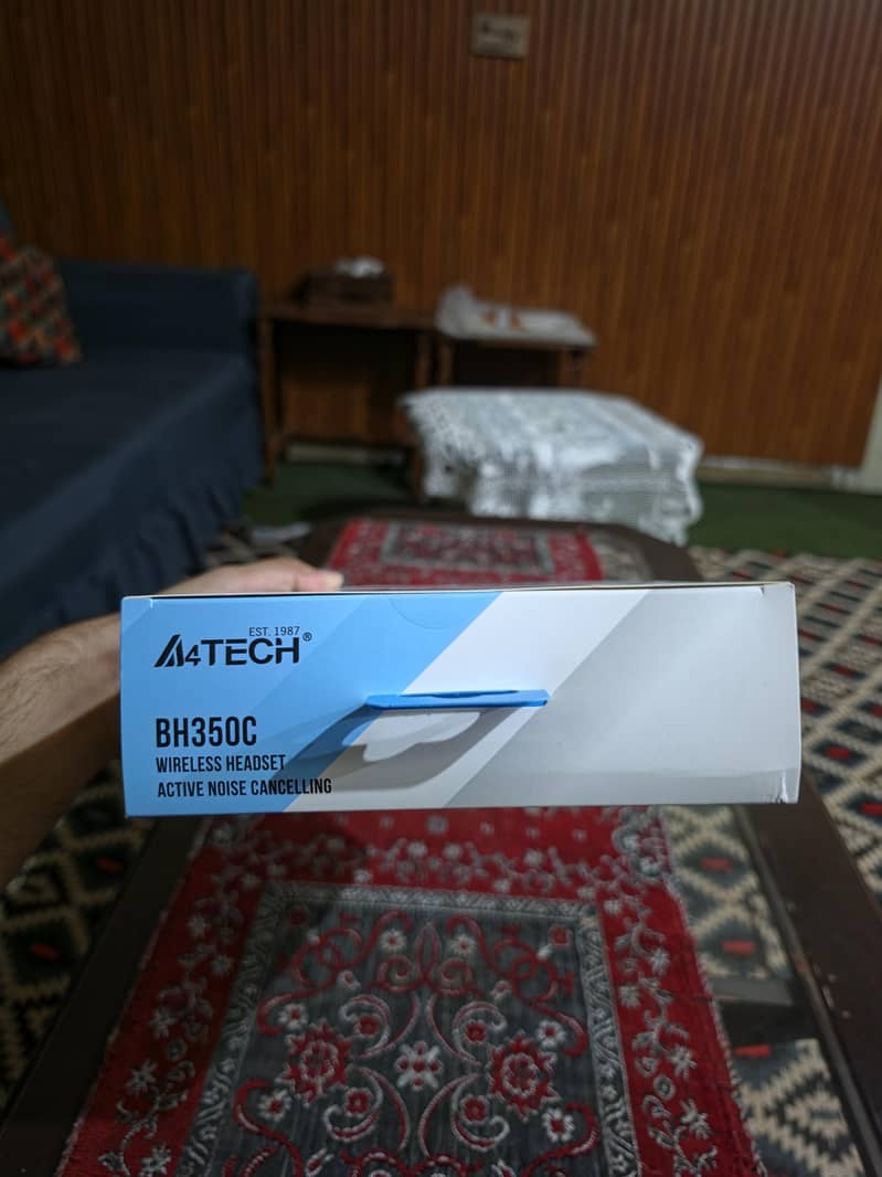 A4 Tech Wireless Headset 3